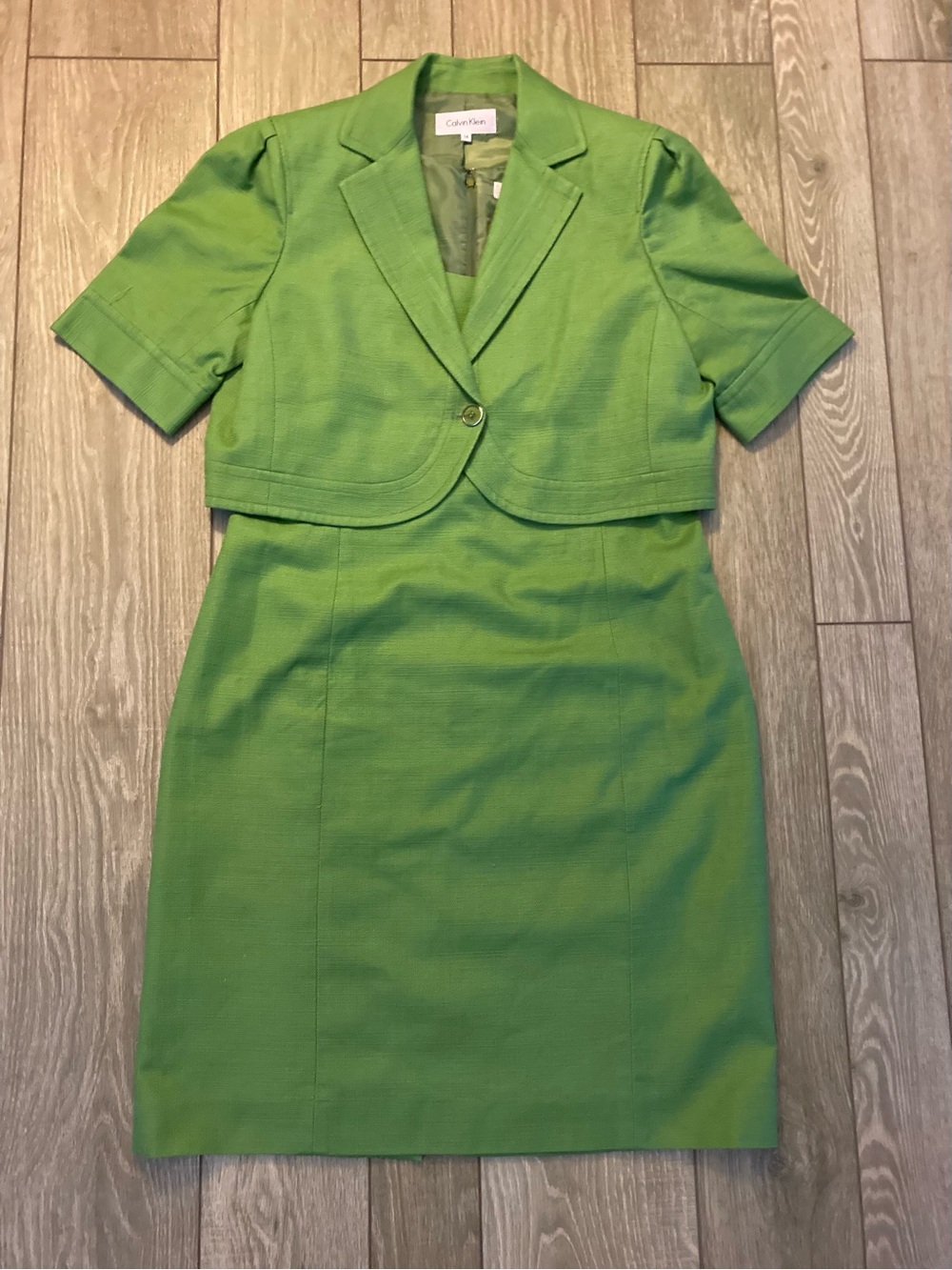 Calvin Klein Spring Green Retro Two-Piece Midi Dress Suit